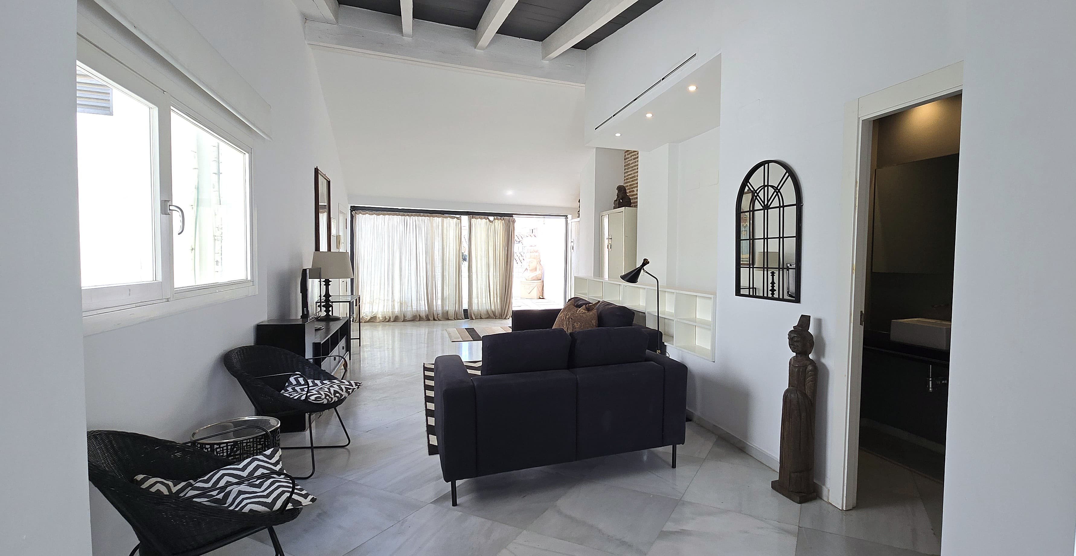 Precioso Ático-Dúplex en el Corazón de Valencia 8