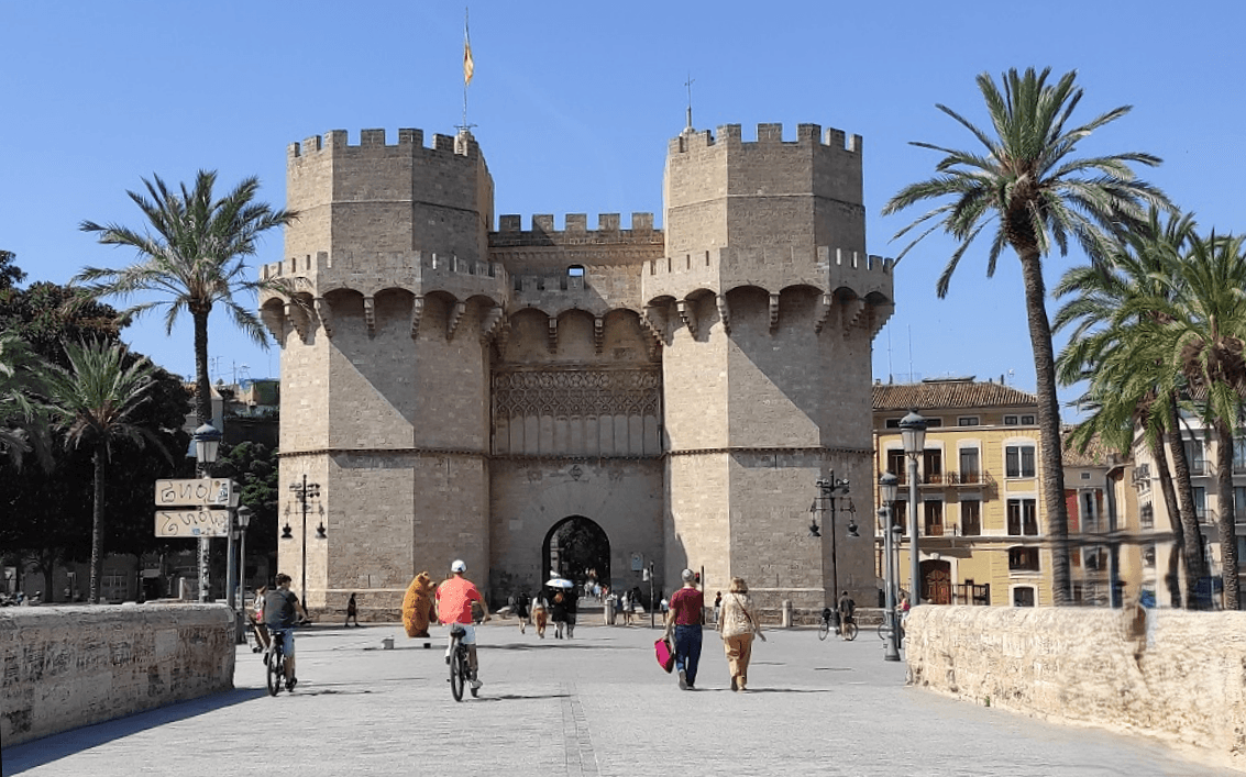 Precioso Ático-Dúplex en el Corazón de Valencia 31