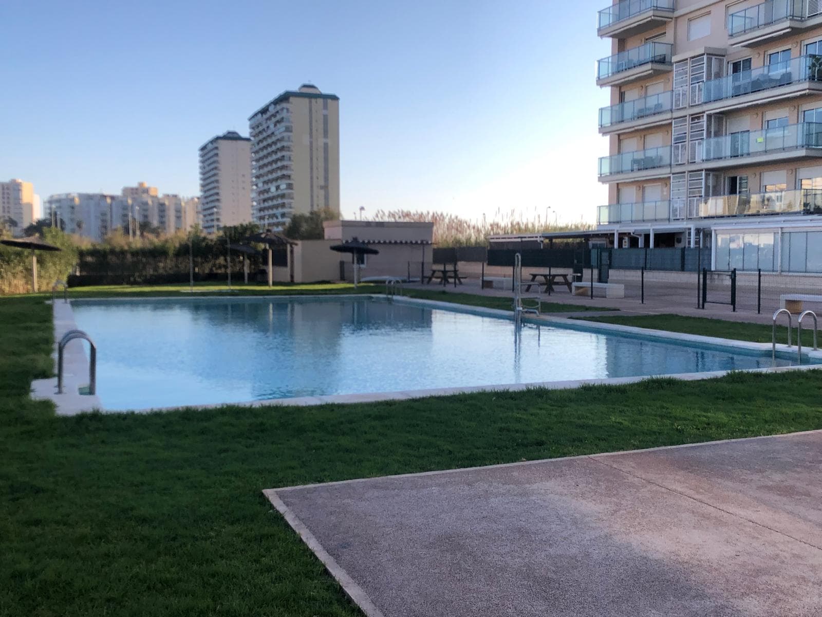 Ático-Dúplex en Primera Línea de Mar en El Puig 14