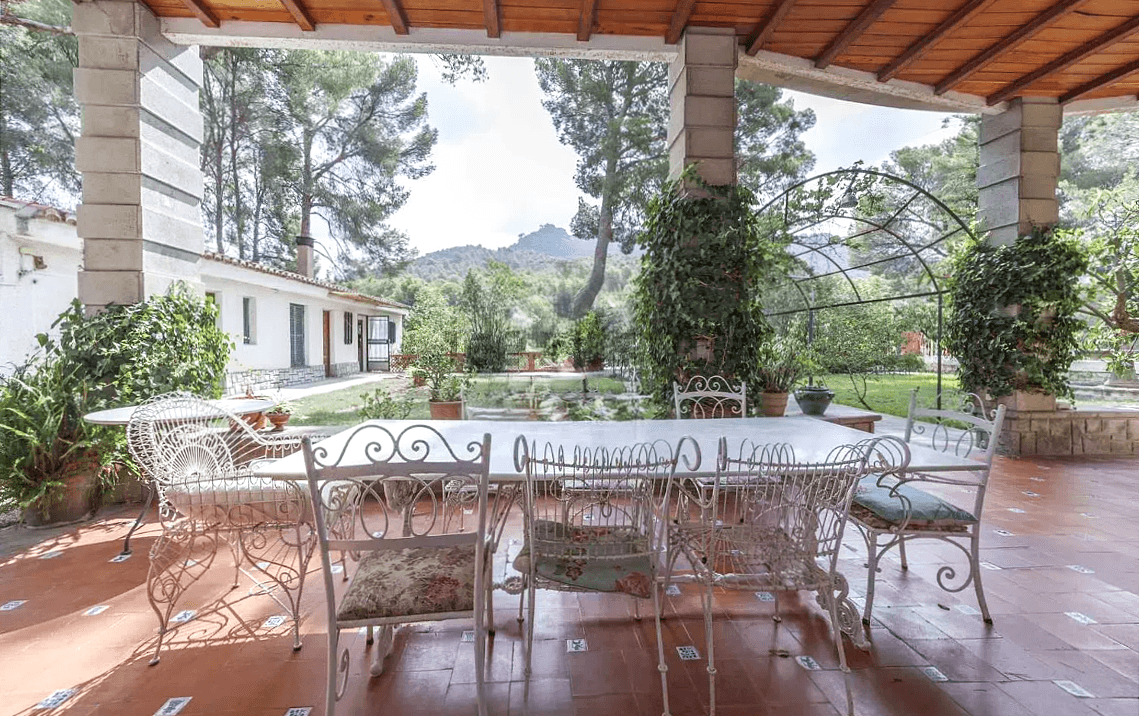 Villa Independiente de Lujo en Náquera — Refugio con Vistas a la Montaña 8